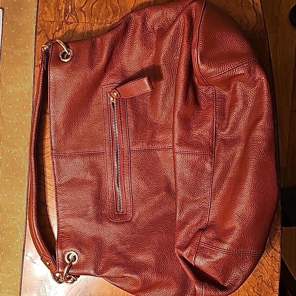 Stylish Red Leather Cuore & Pelle Shoulder Bag